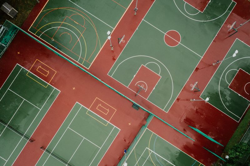 深入了解专业篮球场：通过效果图了解场地布局